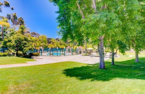 University City Casa | 15 Min driving to La Jolla Shore, Del Mar Beach, Torrey Pines State Reserve, UC