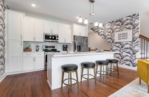 Nashville Casa | NEW-15 Min to Broadway-Patio-Grill-Family Friendly-Tropical Vibes