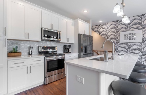 Nashville Casa | NEW-15 Min to Broadway-Patio-Grill-Family Friendly-Tropical Vibes