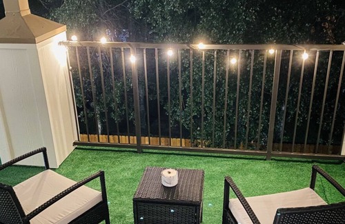 Spring Casa | 15 Mins from Downtown | Perfect for Long Term Stays
