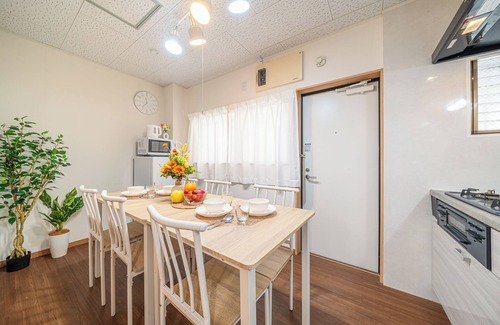 Komatsugawa Casa | 15 minutes drive to Disney! 25 min. from Shinjuku / 11 min. from Akihabara, conveniently located near the airport, and a house with unlimited anime viewing, children are welcome.