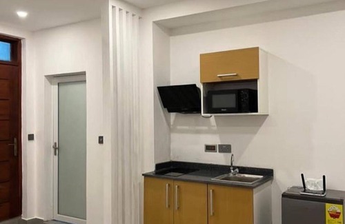 Madina Apartamento | 15 minutes drive to the airport, close to Melcom and Pizza Hut.