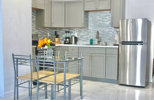 Queens Apartamento | 15 Minutes From Manhattan Luxury 2-Bedroom Apartment in LIC/Astoria Queens