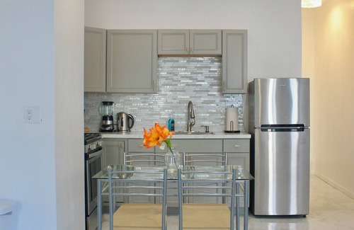 Queens Apartamento | 15 Minutes From Manhattan Luxury 2-Bedroom Apartment in LIC/Astoria Queens
