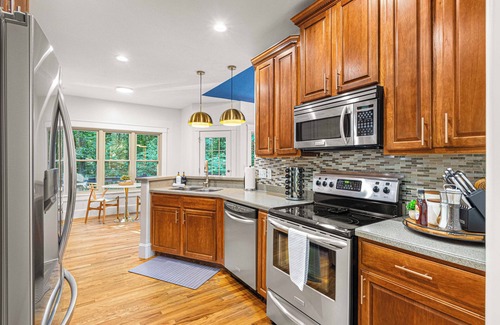 Asheville Casa | 15 Minutes to Downtown Asheville! Movie Theater, Game Rm, HotTub, Sauna, Firepit