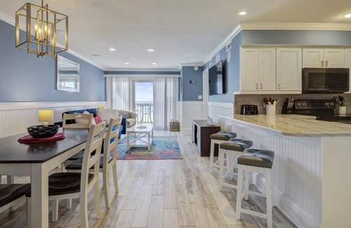 Surfside Beach Condominio | *15% Off New Bookings for Stays through 2025*