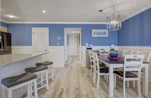 Surfside Beach Condominio | *15% Off New Bookings for Stays through 2025*