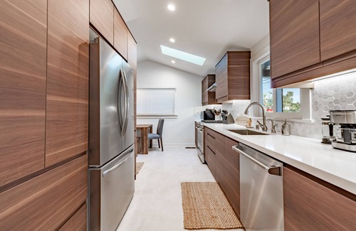 Ventura Casa | Prime Location, Private Hot Tub! Minutes To Sand