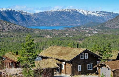 Treungen Casa | 15 person holiday home in Treungen