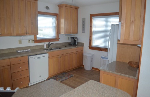 Duck Casa | 150' to Beach Access * Private Pool