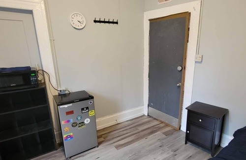 Downtown San Francisco Cabina | 152 6th st Unit #14