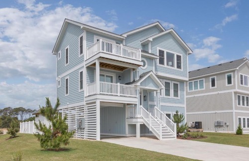 Whalehead Beach Casa | 1542 - Southern Blue Crab by Resort Realty