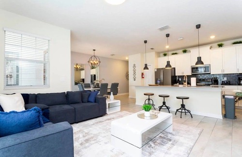 Davenport Casa | 1553- 4BR Home with Private Pool & Disney Themes