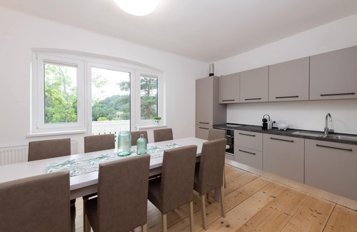 Poertschach am Woerthersee Apartamento | 156m² Penthouseapartment mit Blick auf den Wörthersee