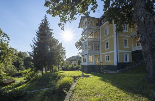 Poertschach am Woerthersee Apartamento | 156m² Penthouseapartment mit Blick auf den Wörthersee