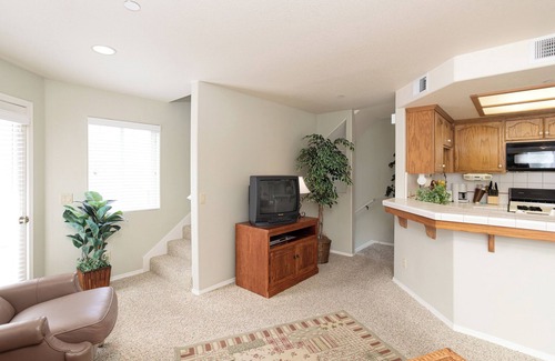 Downtown Condominio | 157-2 Ocean View in Pismo Beach