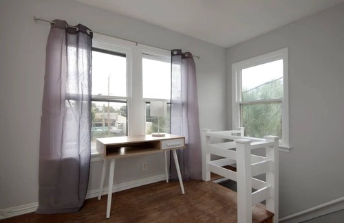 Old Southeast Casa | 158 B Homey House By CCFLR