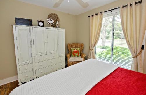 South Beach Casa | 1596 Lagoon Villas at The Sea Pines Resort