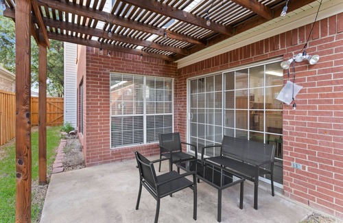 Coppell Casa | 15mins from DFW/sleeps8/free parking/pet friendly