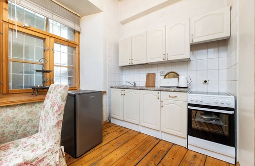 Old Town Apartamento | 15th Century Flat with Parking, High Ceilings