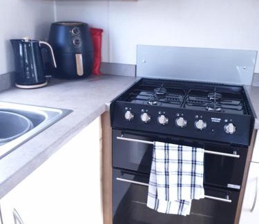 Tattershall Complejo | 16 anglers acre luxury hot tub break tattershall lakes
