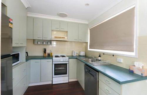 Innes Park Casa | 16 Badilla Street Innes Park