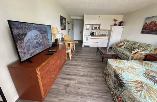 Waikiki Condominio | 16 GUESTS , 4 X ❤️AWESOME STUDIOS❤️ , FREE PARKING, 5MIN TO OCEAN