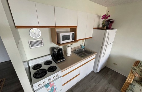 Waikiki Condominio | 16 GUESTS , 4 X ❤️AWESOME STUDIOS❤️ , FREE PARKING, 5MIN TO OCEAN
