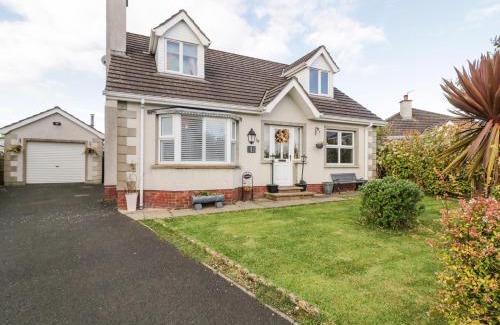 Ballycastle Casa | 16 Whitehall Place