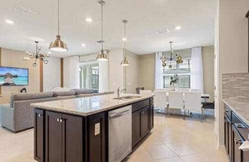 Four Corners Casa | 16229 Magical w/Pool - Near Disney 5BD/15P