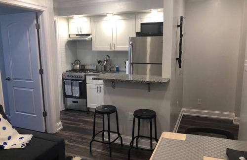 Industry Apartamento | 1631 4D · Acogiendo 1bed Apt / 20 min a NYC-Parking Disp.