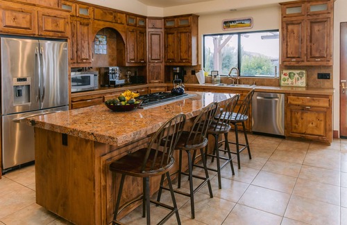 Paso Robles Casa | Cancha de tenis, piscina y mucho más en 17 acres!
