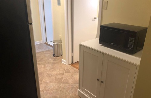 Industry Apartamento | 1703 3H · Adecuado 2bed Apt-20 min a NYC / Estacionamiento disponible