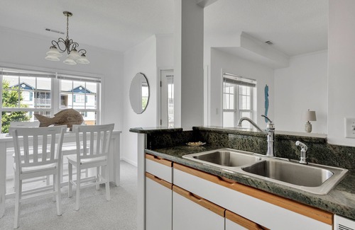 Villages of Five Points Condominio | 17059 S Brandt Street Unit 3201