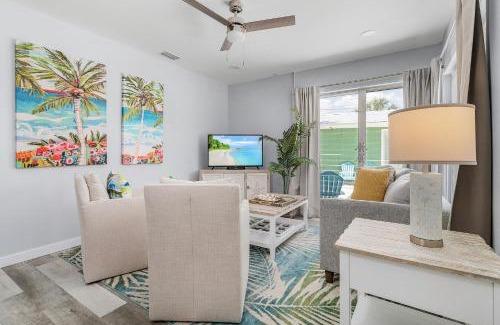 Mid Island Casa | 171 Washington - Dune Our Thing - Manor home