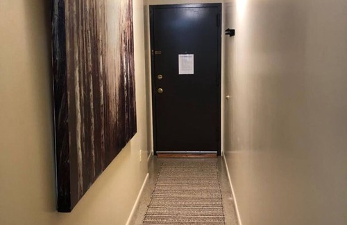 Industry Apartamento | Bastante conveniente 1b Apt / 20 min NYC Aparcamiento disponible