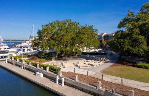 South Beach Casa | 1722 Bluff Villas at The Sea Pines Resort