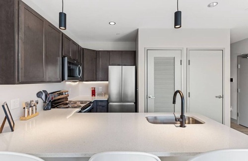 Downtown Condominio | 175 LEX - Walkable Loft to Rupp Arena & Downtown!