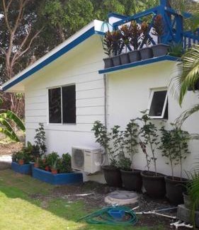Playa Hermosa Apartamento | #17A Hermosa Beach Bungalow 1st floor 1 bedroom Apt