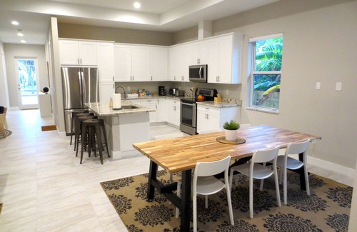 Croissant Park Casa | ★ 17th Causeway House ★ Modern✪Playa✪Puerto✪Centro✪