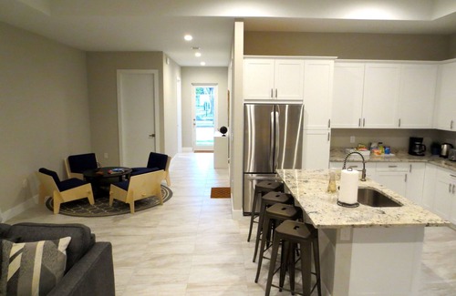 Croissant Park Casa | ★ 17th Causeway House ★ Modern✪Playa✪Puerto✪Centro✪