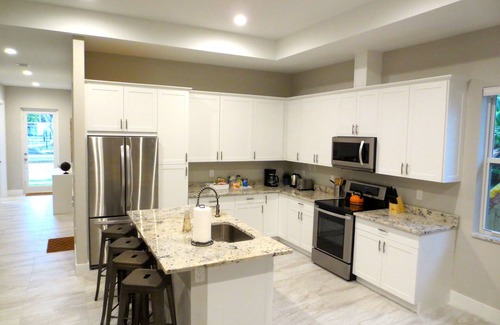 Croissant Park Casa | ★ 17th Causeway House ★ Modern✪Playa✪Puerto✪Centro✪