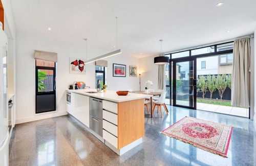 Hobsonville Apartamento | ✶ Maravillosa casa de tres habitaciones en Hobsonville ✶