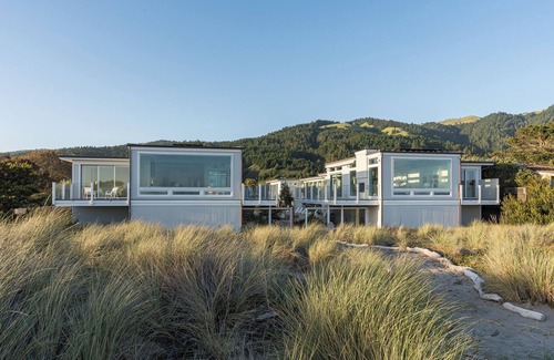 Stinson Beach Casa | 180-182 Seadrift Road: 9 BR, 10.5 BA House in Stinson Beach, Sleeps 24