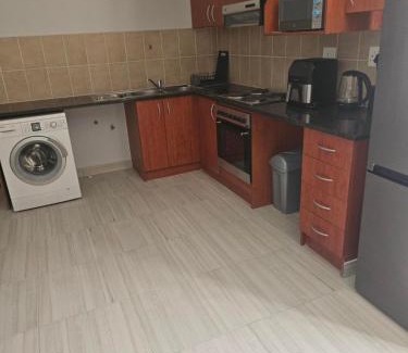 Gordons Bay Central Apartamento | 180 Mont Blanc