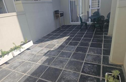 Gordons Bay Central Apartamento | 180 Mont Blanc