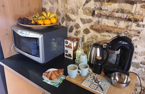 Vandellos i l'Hospitalet de l'Infant Casa | 1800 Stone House 10 minutes drive to the sea.