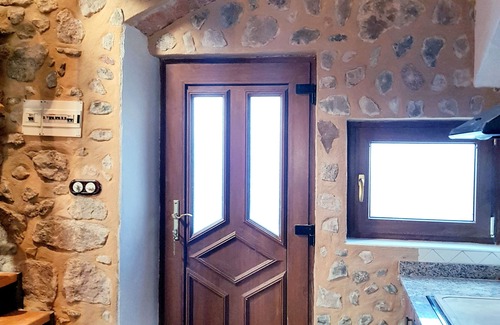 Vandellos i l'Hospitalet de l'Infant Casa | 1800 Stone House 10 minutes drive to the sea.