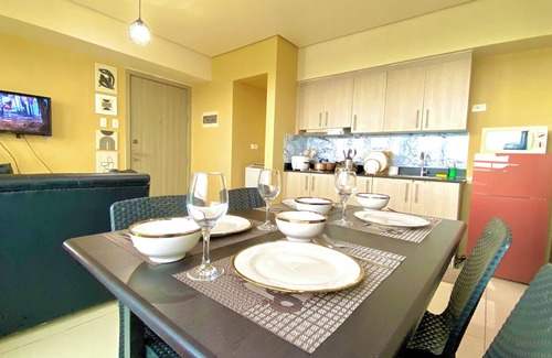 Pasay Condominio | 180° Manila View near Airport, MOA, PICC and World Trade Center w/ Massage chair