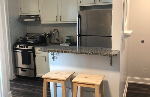 North Bergen Apartamento | 1817 5C · Lindo contemporáneo 1b Apt -20min NYC Estacionamiento disponible